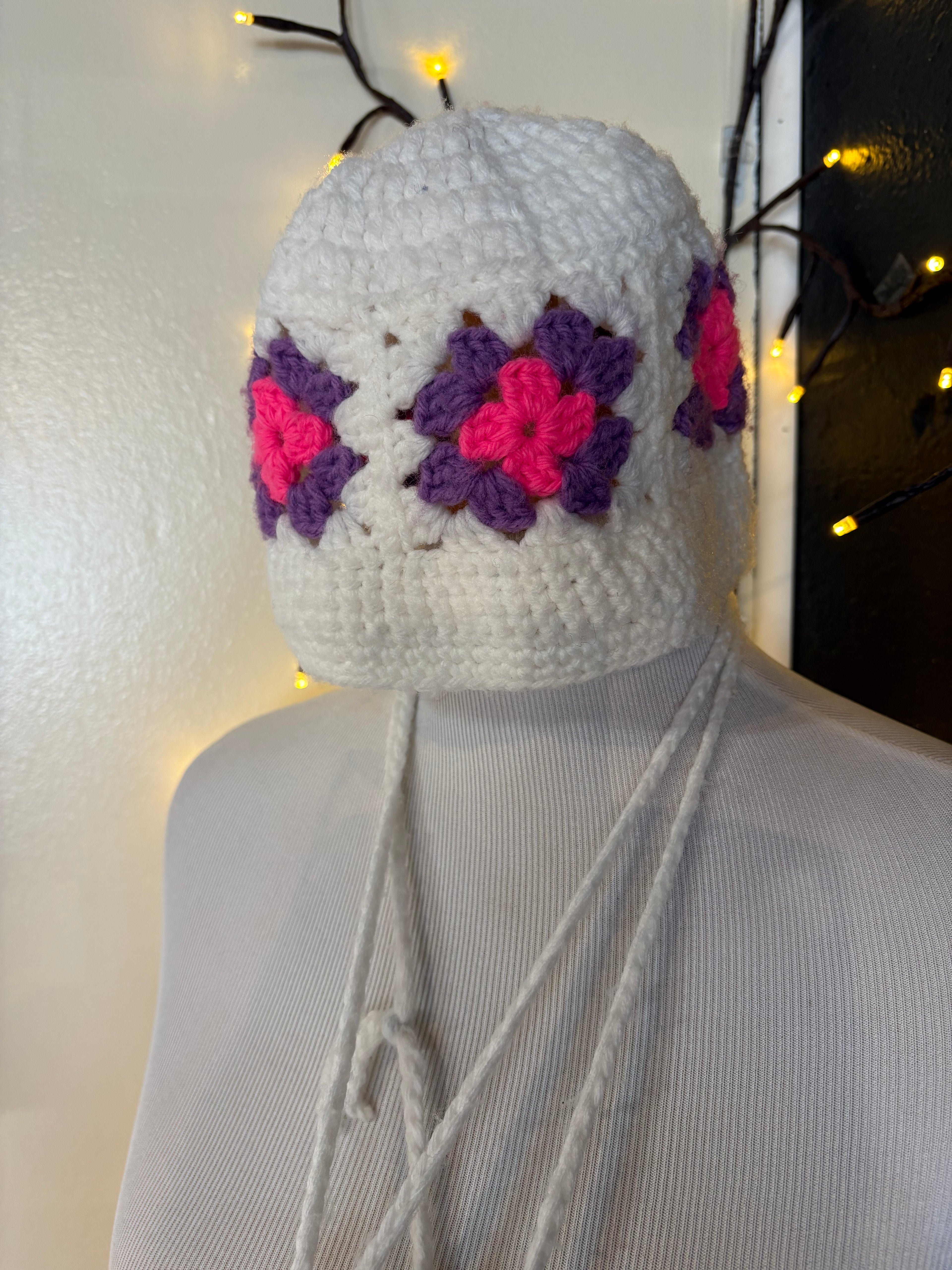 Knit Cuties: Bag & Cap Set